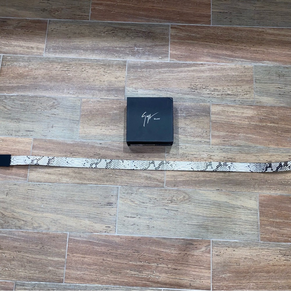 Giuseppe Zanotti Mens Python Embossed Belt size 105 - Picture 4 of 5